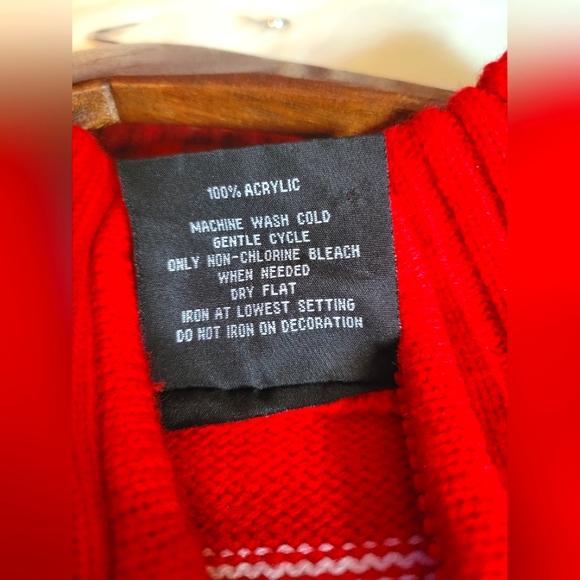 South Pole | Y2K Men's VTG Red & White Striped 1/4 Zip Pullover Sweater | Large - Picture 11 of 14